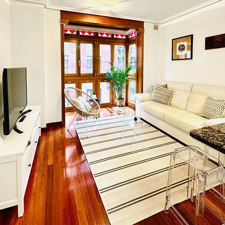 Apartamento "Balcon Del Parchis" A 200 Metros De La Playa Gijon Bagian luar foto